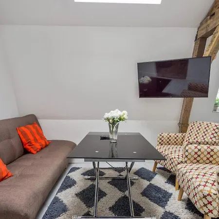 Appartamento Daisy-gares Grd Palais Zenith&centre A Deux Pas